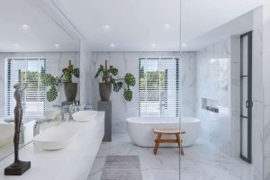 Spa-ähnlicher Master-Bathroom