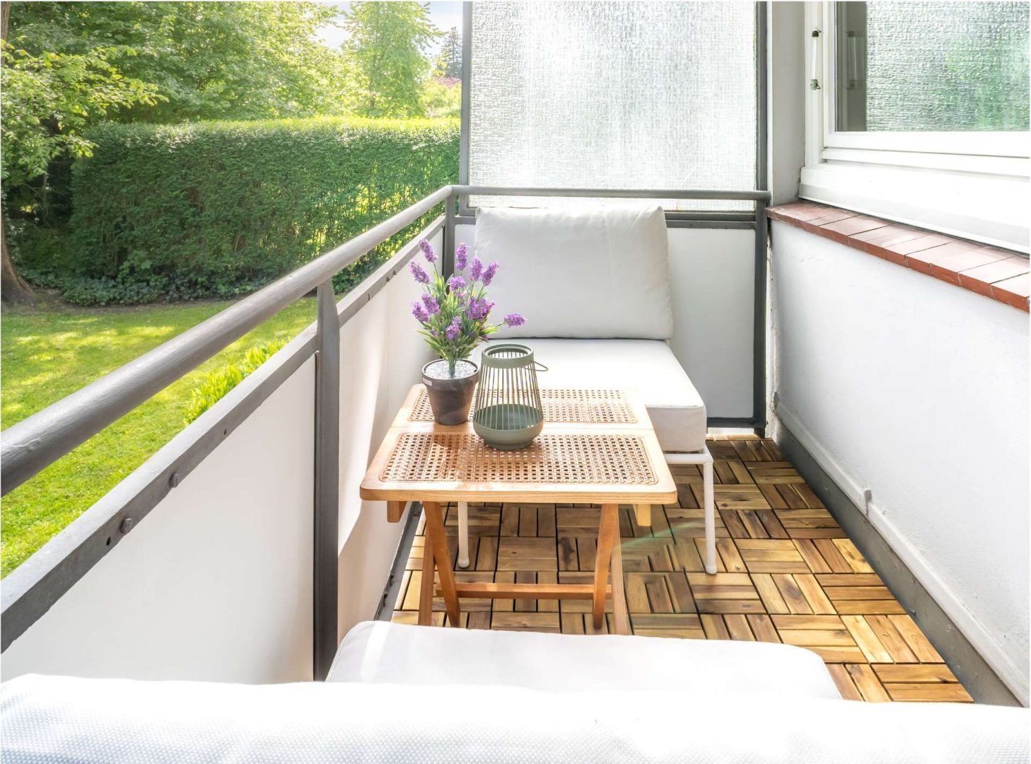 Balkon mit Blick ins Grüne